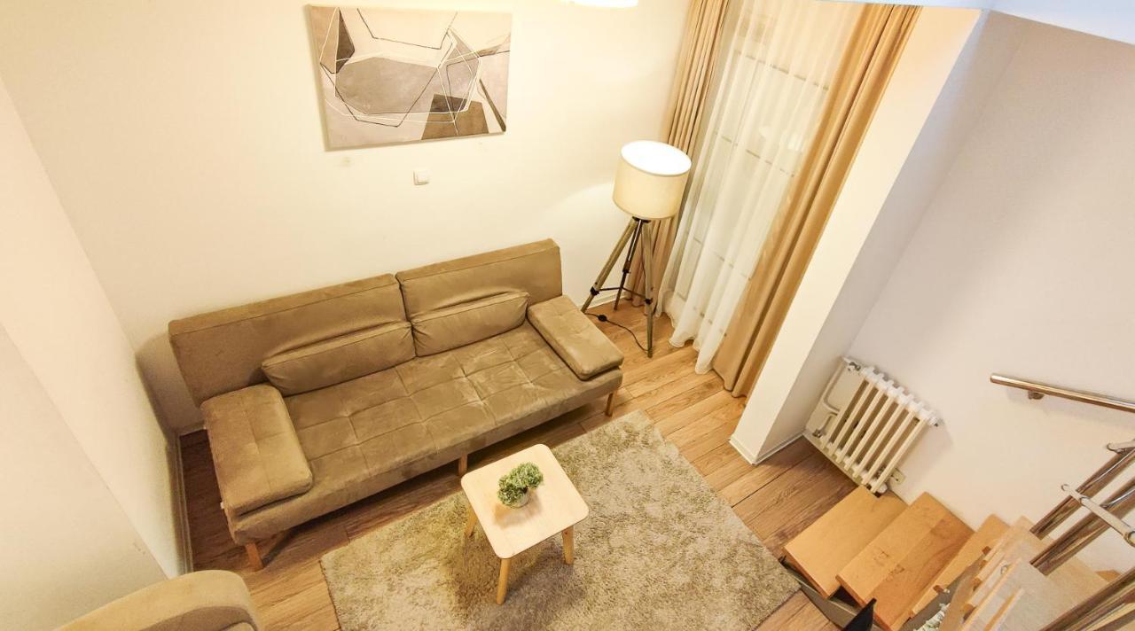 Filinhome Papa Suite 2 Novi Sad Esterno foto